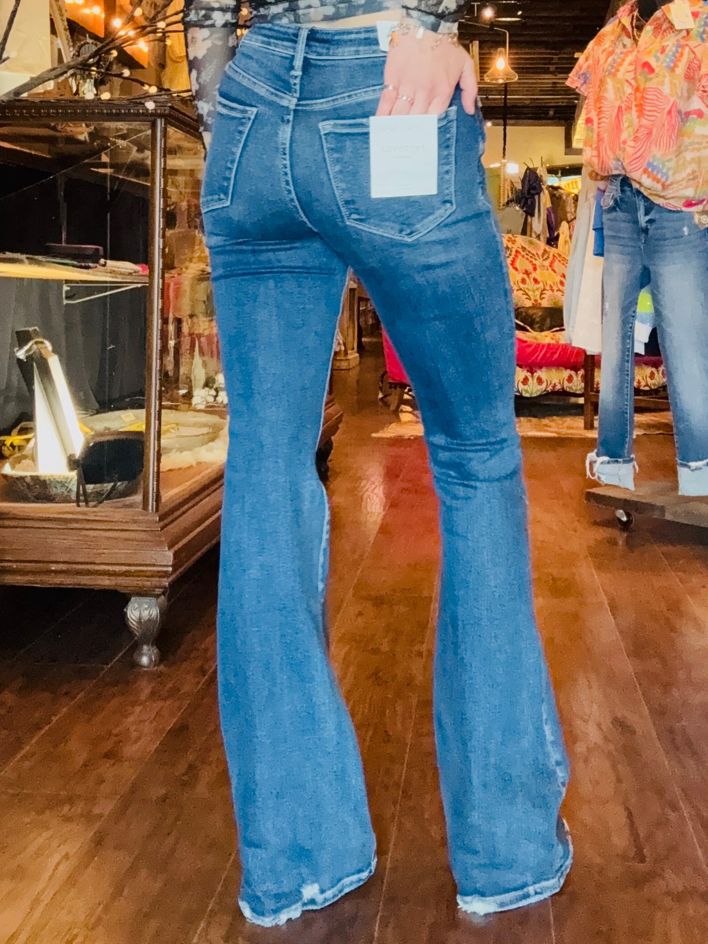 LV1524 High Rise Flare