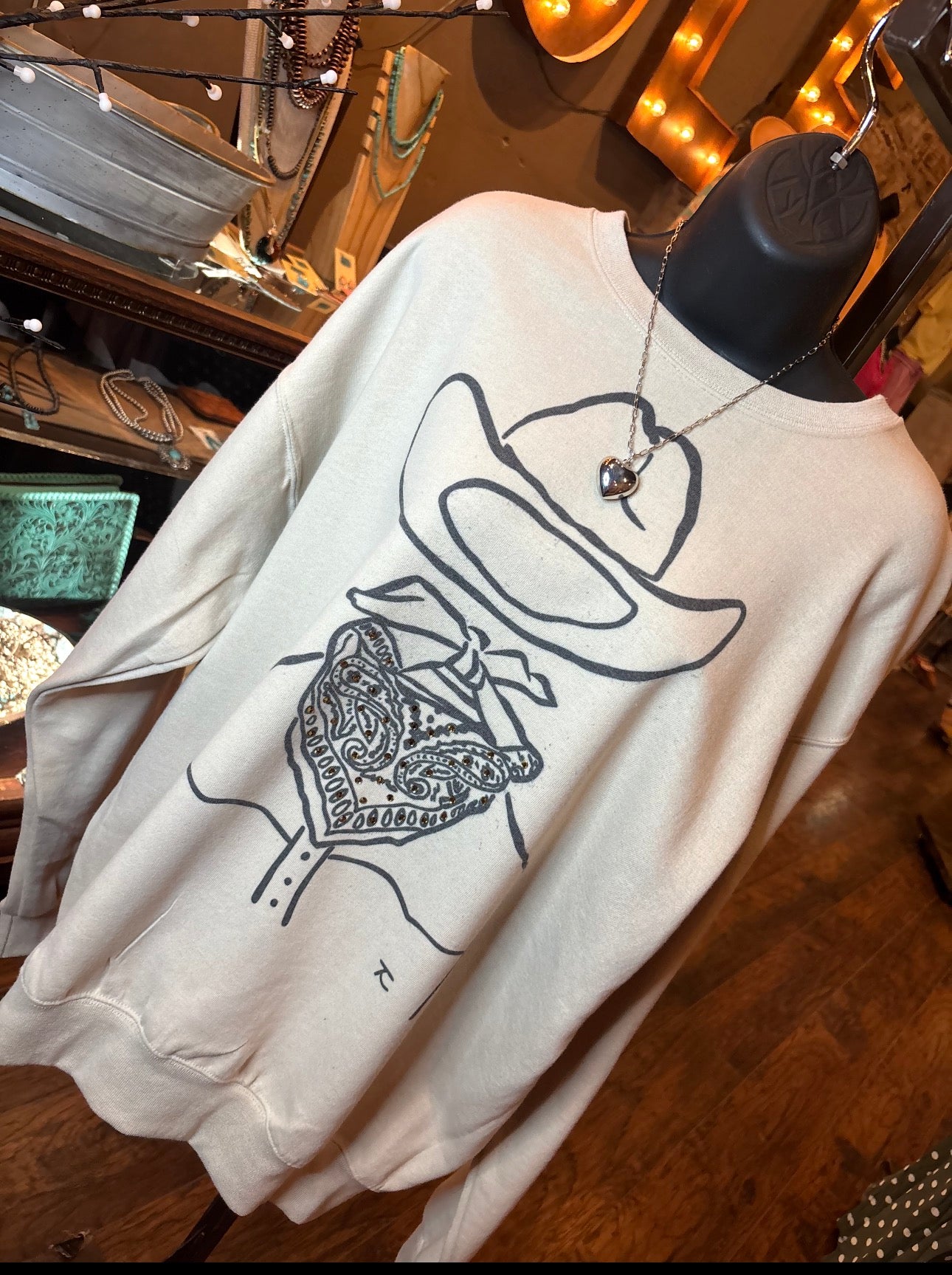 Hat& Bandana Sweatshirt