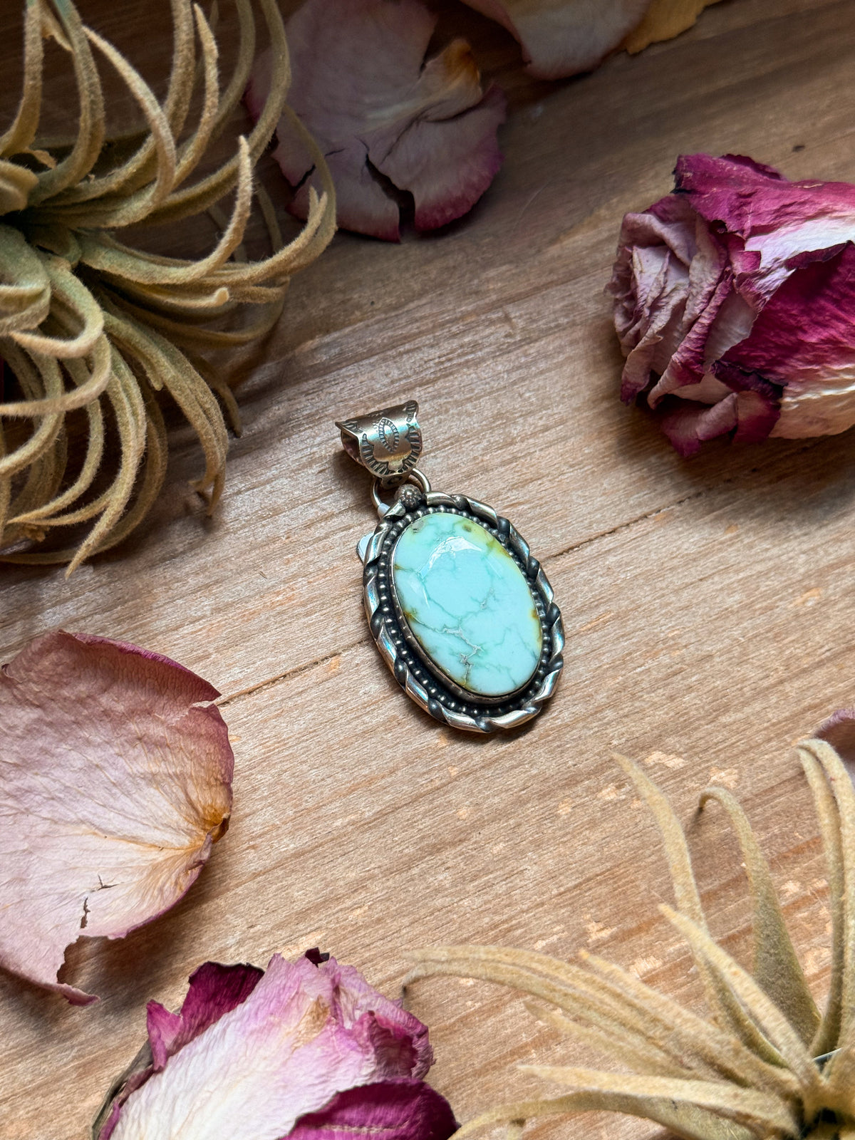 Palomino Turquoise Sterling Silver Pendant – Oval