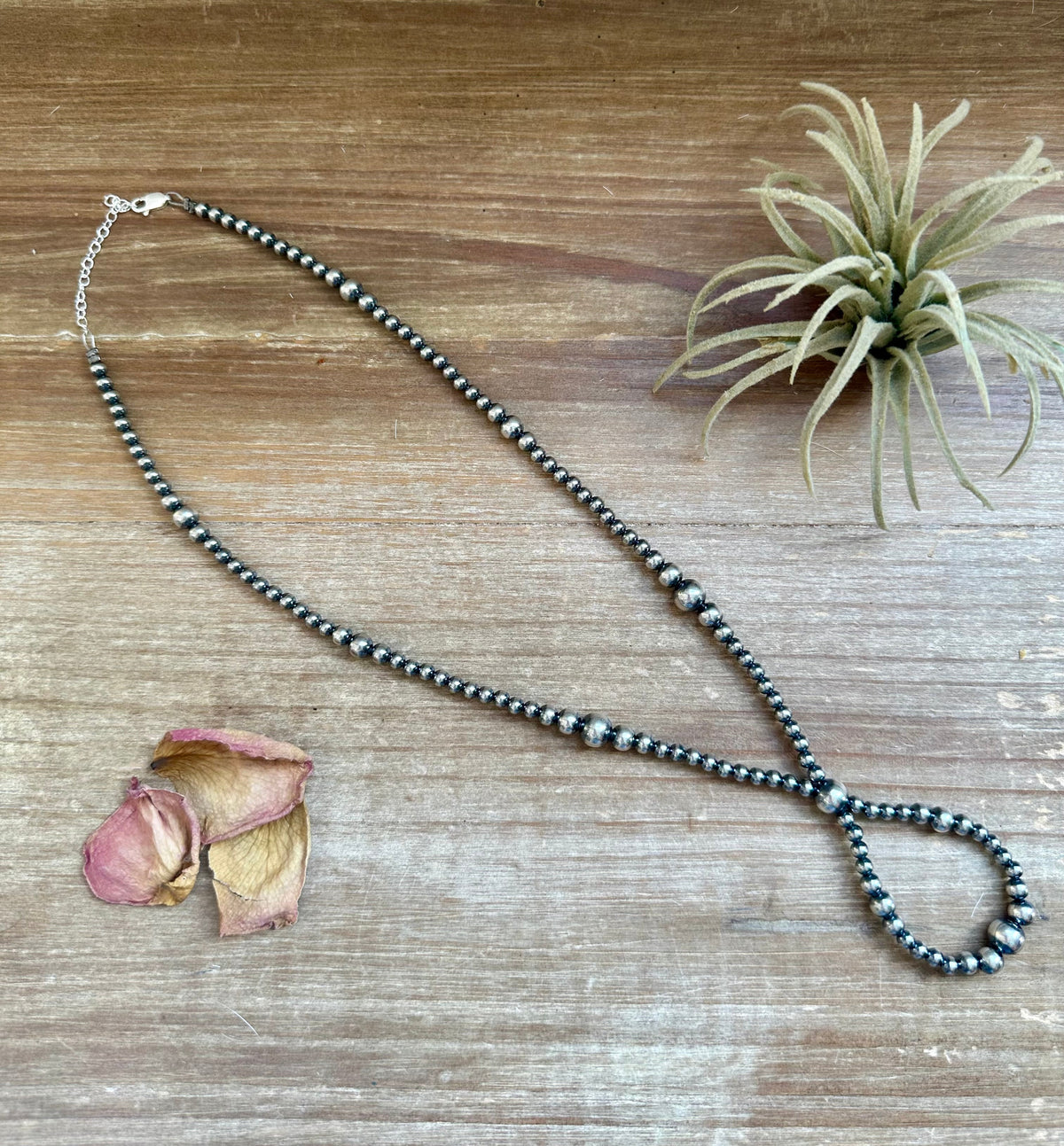 17 inch graduated Sterling Silver Pearls necklace hoop