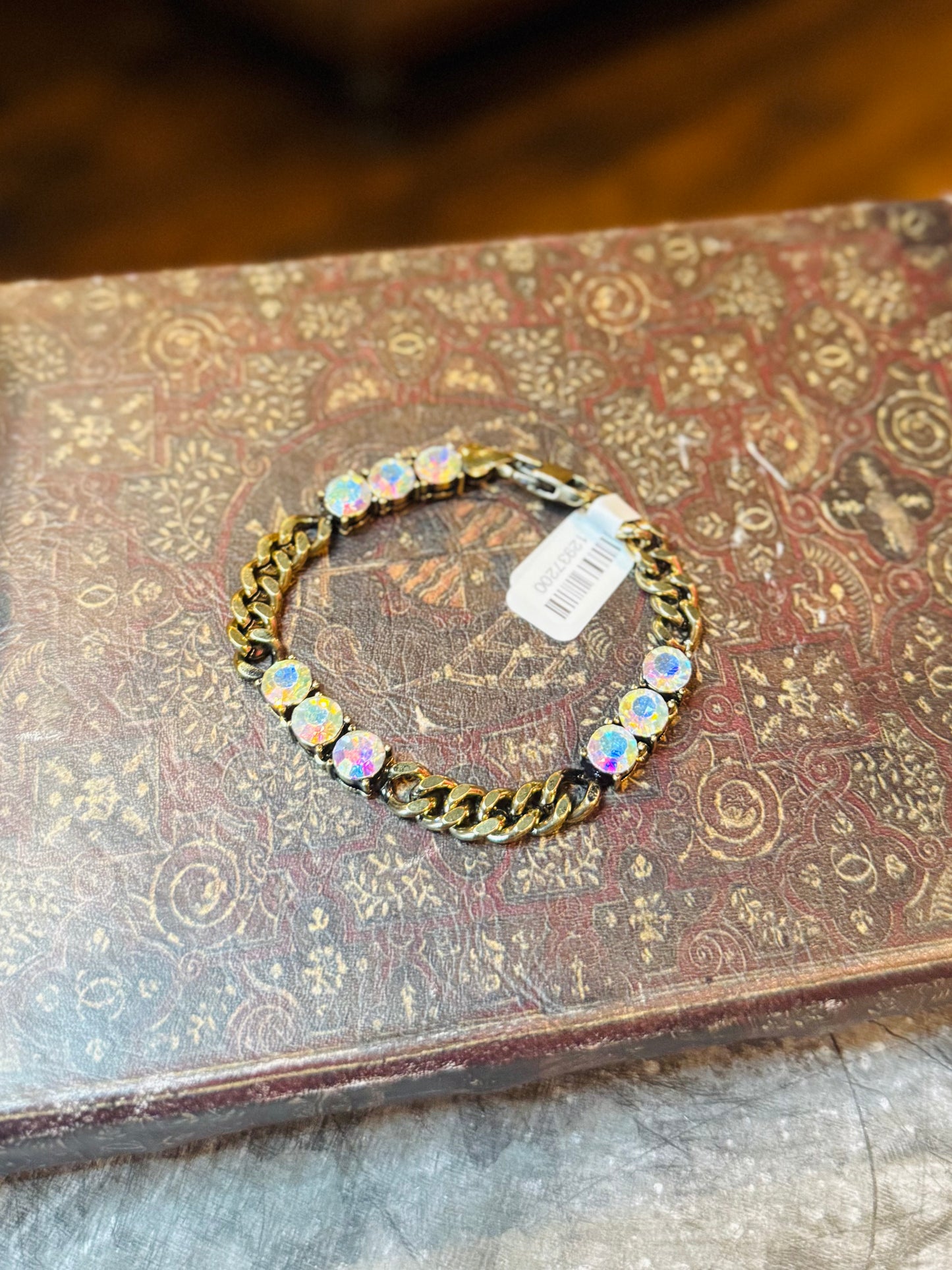 ATG B3 Gold with 9 Crystals