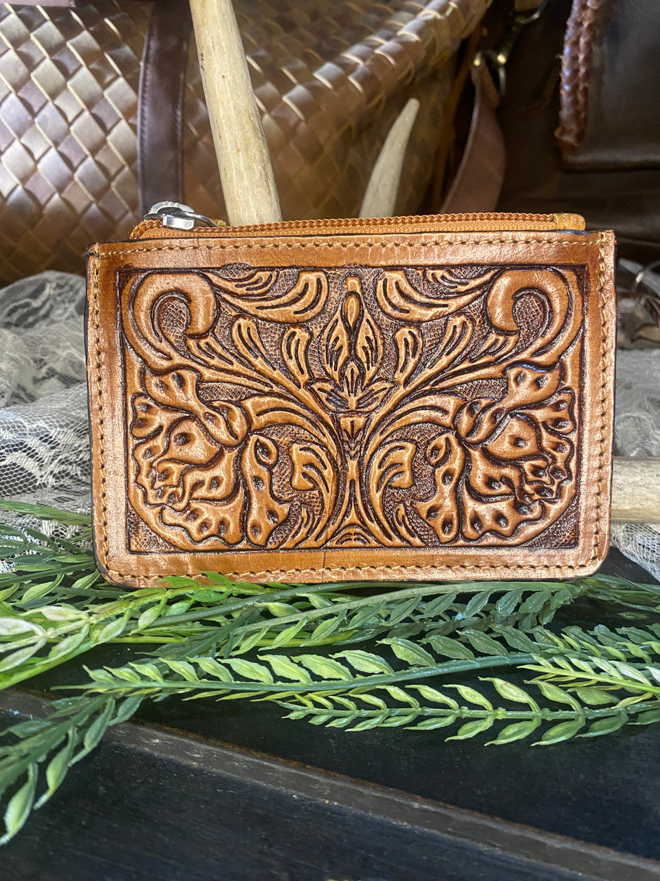 WL Tooled Cowhide CC Wallet