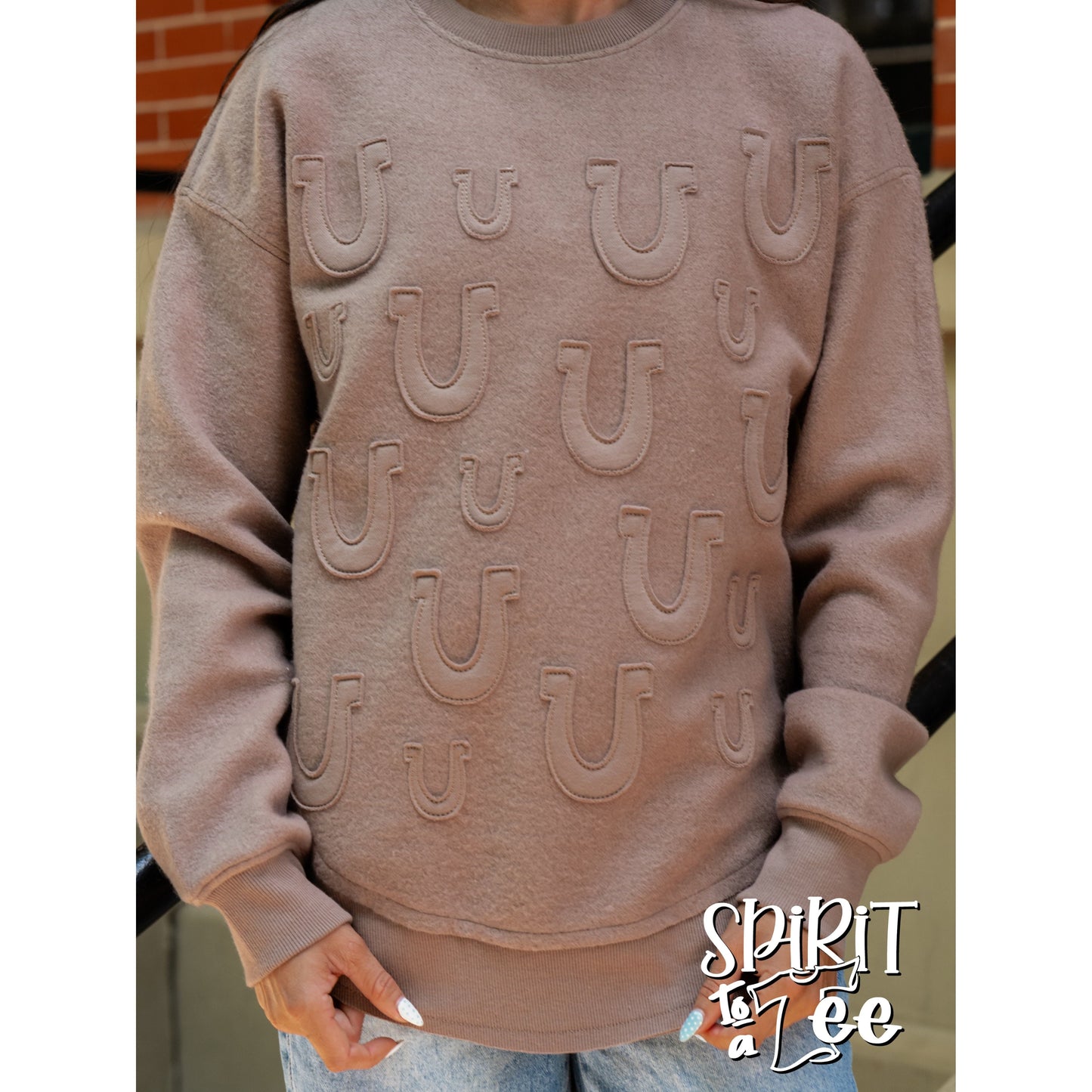 Horseshoe Appliqued Poncho Sweatshirt - Singles