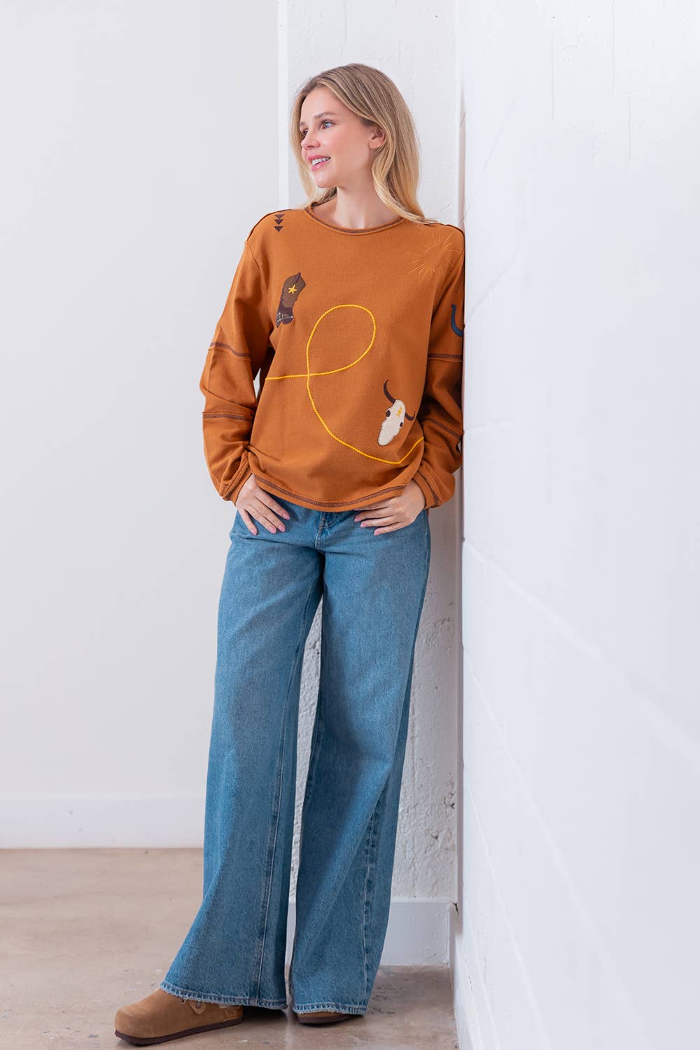 HT28793T-L/S BOAT NECK WESTERN EMBO TOP
